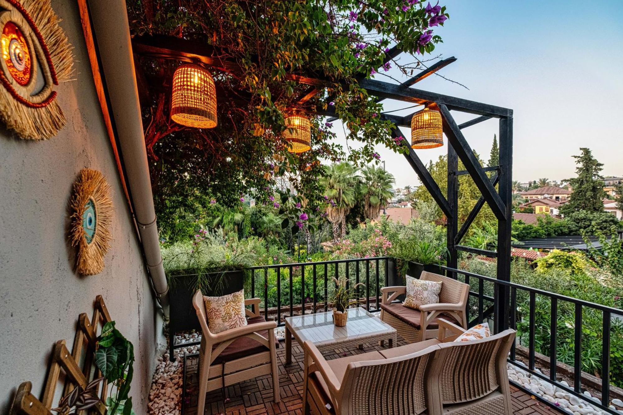 Route Hotel Kaleici - Adult Only อันตัลยา ภายนอก รูปภาพ